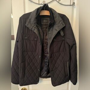 Quilted mens mid-season jacket